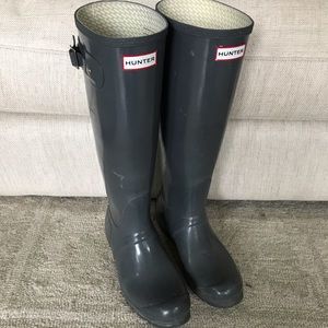 Tall grey Hunter boots